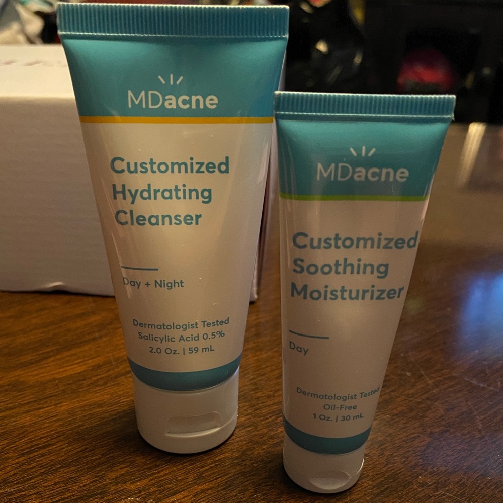 NEW MDacne Treatment - SEALED HYDRATING CLEANSER & SOOTHING MOISTURIZER